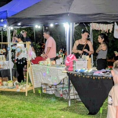 Feria en la Plaza de la Paz: una experiencia inédita impulsada por vecinales y artesanos de la ciudad
